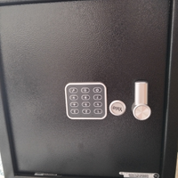 Cassaforte elettronica a combinazione e chiave