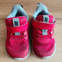 scarpe Nike nr 21