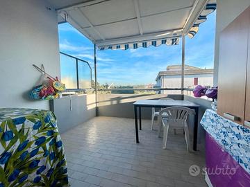 Bilocale con terrazzo