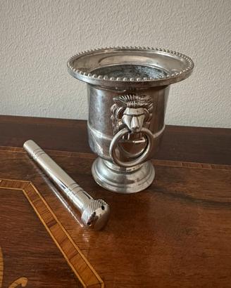 Antico mini aspersorio con secchiello