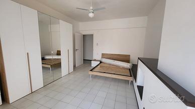 Camera singola con balcone