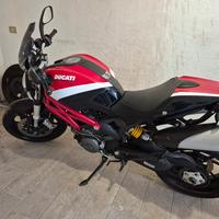 Ducati Monster 796