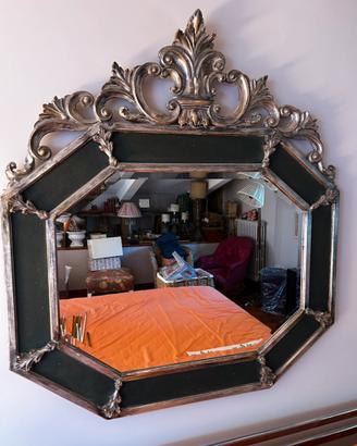 Specchiera in legno laccato verde inglese e arge