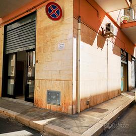 Locale ad uso commerciale ed ufficio