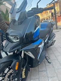 BMW C 400 X - Solo 10.000 km - Come Nuovo da Vetri