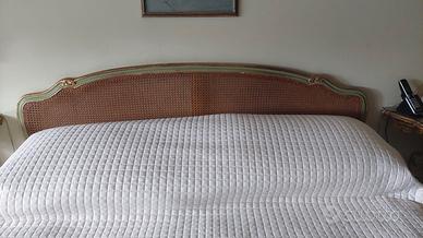 Testata giroletto in paglia di Vienna