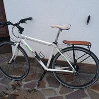 bici da viaggio o città 