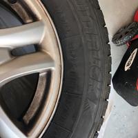 Cerchi e gomme freelander 2