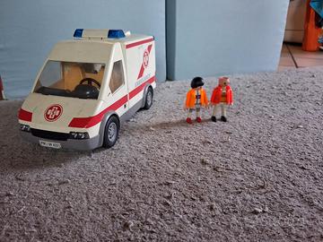 Ambulanza Playmobil