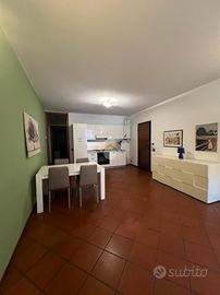 2 LOCALI A CREMA