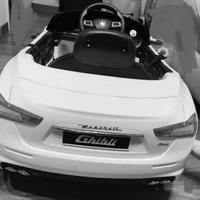 macchina Maserati batteria 