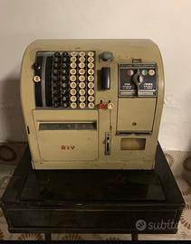 Registratore di cassa RIV risalente al 1948