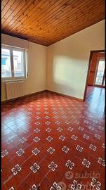 Belpasso vicino la villa attico con residenza