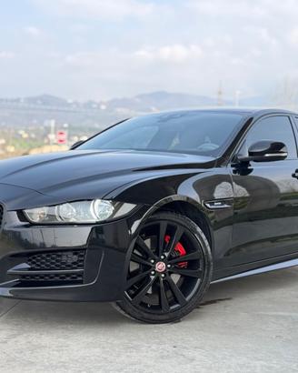 Jaguar XE 2.0 D Turbo R-Sport
