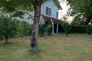 villa singola con parco