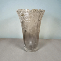 Vaso in cristallo spesso decorato – molto pesante