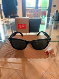 Ray-Ban RB4105 Folding Wayfarer