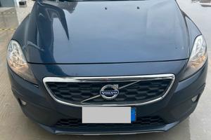 Volvo v40 cross country