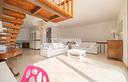 appartamento-luminoso-su-due-livelli-in-zona-villa