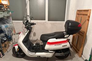 NIU NGT - 2020 (batterie panasonic)