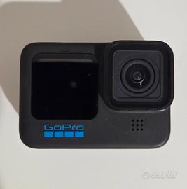 gopro hero 10 con accessori
