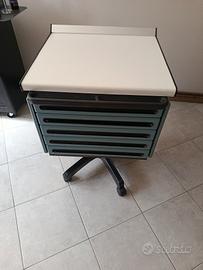 tavolino cassettiera 