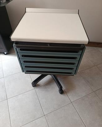 tavolino cassettiera 