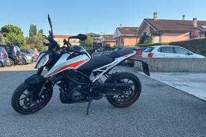 KTM 390 Duke - 2023