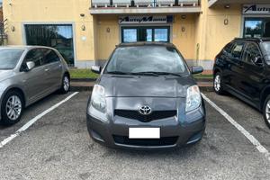 Toyota Yaris 1.3 5 porte 70.000 KM