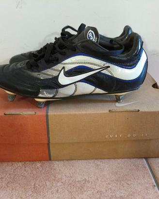 Scarpini R9 Ronaldo il fenomeno