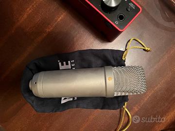 Microfono e scheda audio