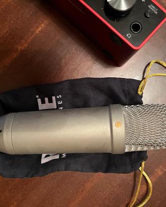 Microfono e scheda audio