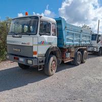 Iveco 330/36