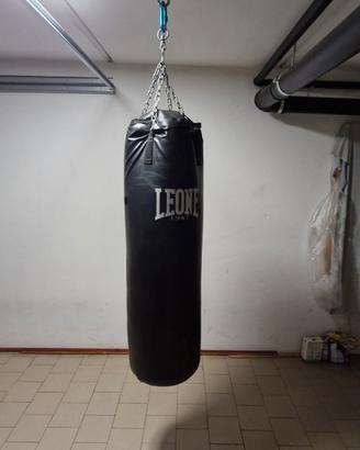 sacco da boxe leone con accessori 