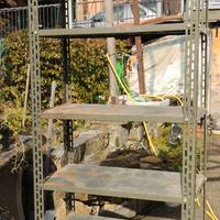 Scaffalatura in ferro