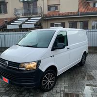 Volkswagen Transporter 150 CV DSG