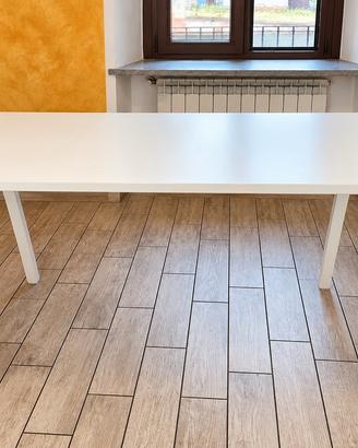 Tavolo/Scrivania Ikea 