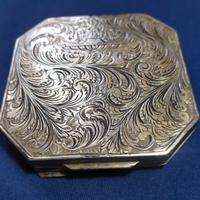 porta cipria in argento 800