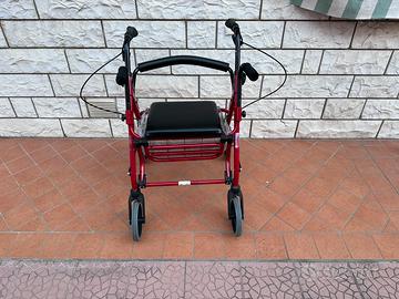 Deambulatore per anziani