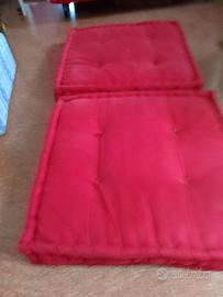 materasso rosso tipo futon