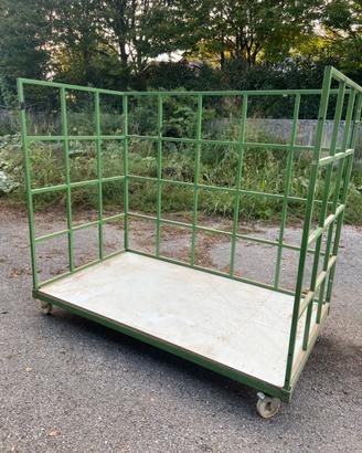 Cesta in ferro