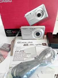 Casio EX-Z75  fotocamera digitale