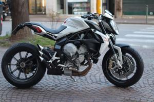 MV Agusta Brutale 800 Dragster