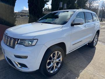 Jeep Grand Cherokee 3.0 V6 CRD 250 CV Multijet II 