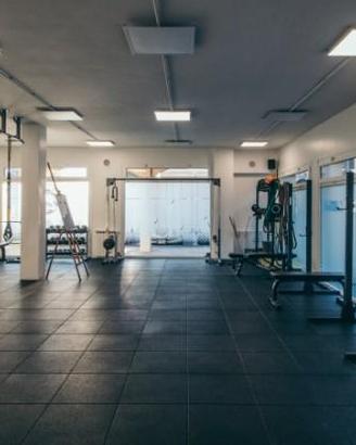 Mattonella antitrauma palestra pavimento gomma fit