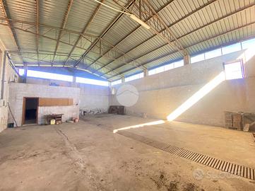 CAPANNONE A CAPACCIO