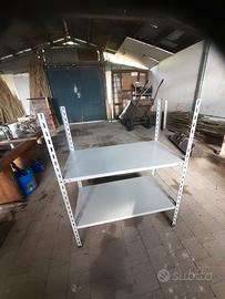 scaffale metallo