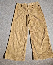 pantalone a costine di velluto