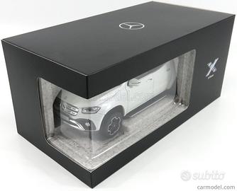 Mercedes X Class 1:18 Norev