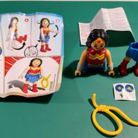 Wonder Woman Kinder Maxi